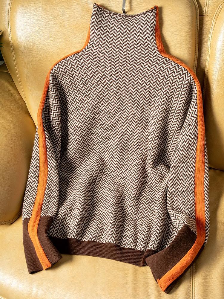 Kelsey – The Effortless Striped Sweater